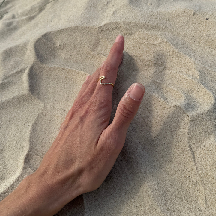 WAVE RING