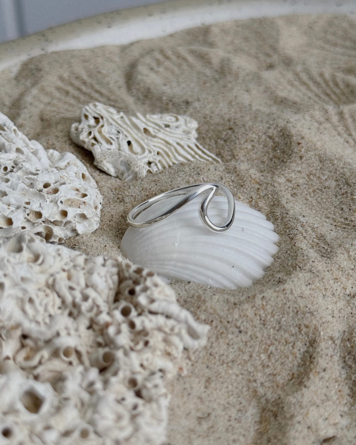 WAVE RING