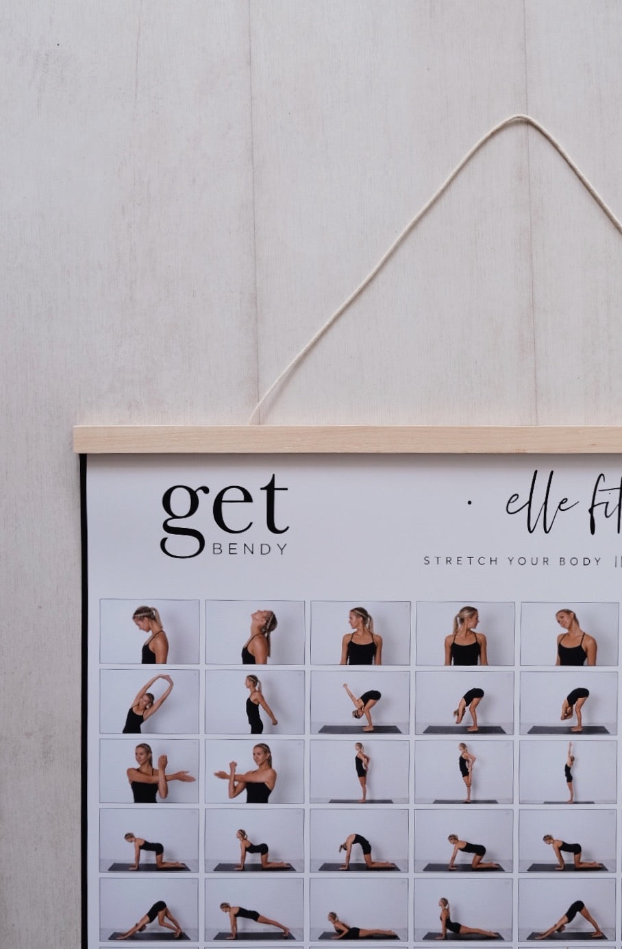 WOODEN POSTER HANGER